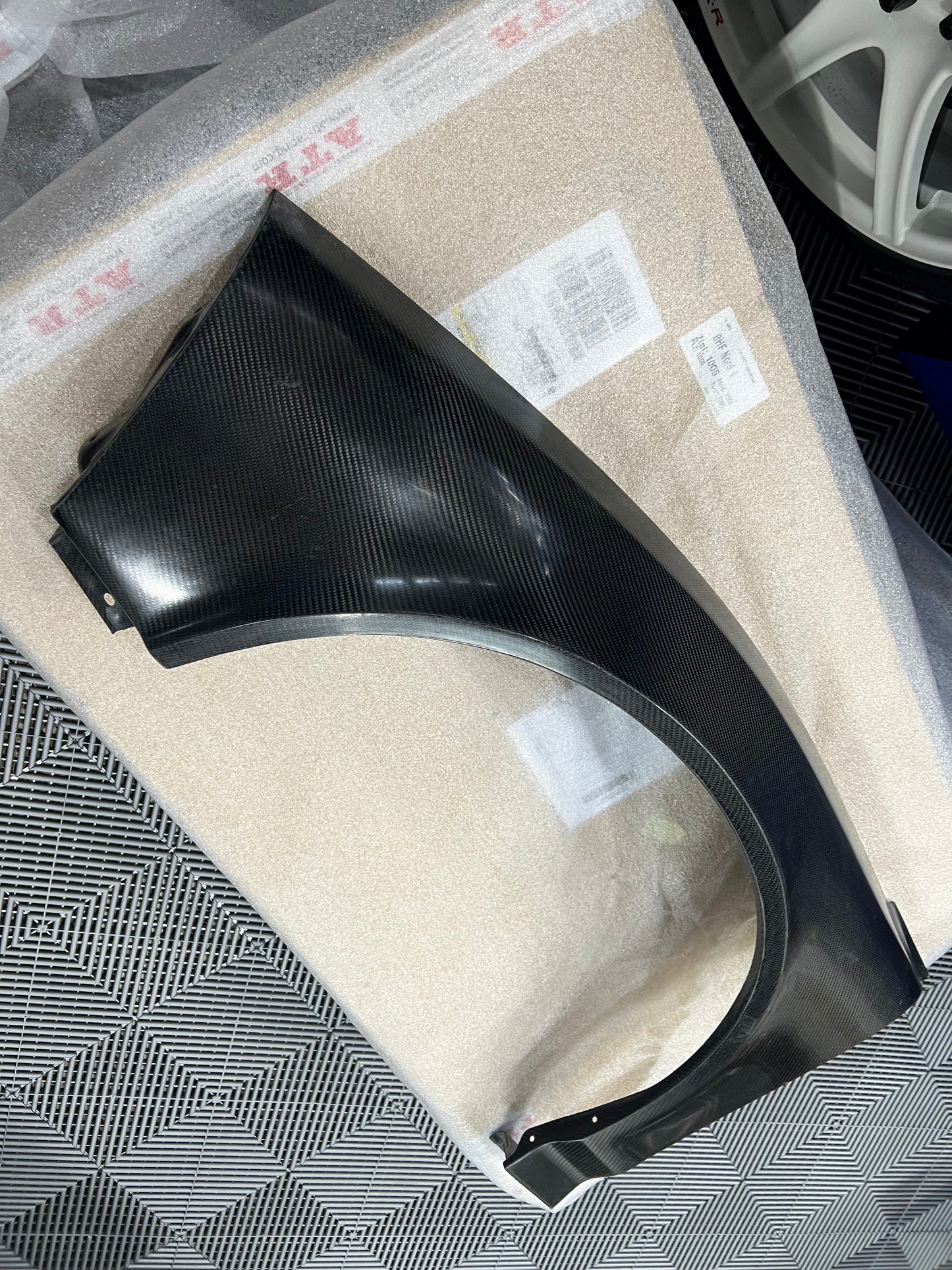 Fenders Front - NSX (91-05) - +20mm - Dry Carbon - OEM Style
