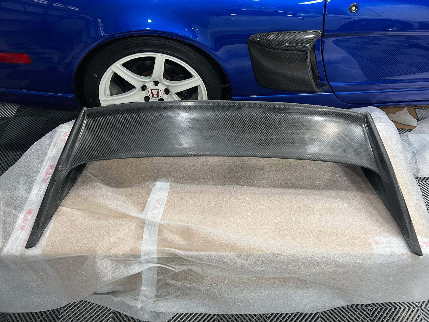 Spoiler - NSX (91-05) - NSX-R Style - Dry Carbon - No 3rd Brake Light