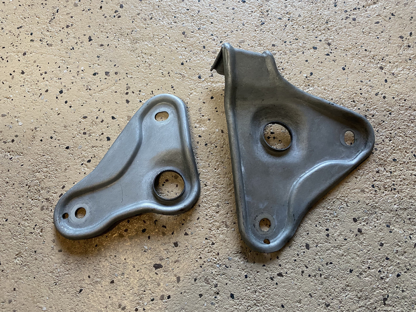 Radiator Stays - NSX (91-05) - OEM Used