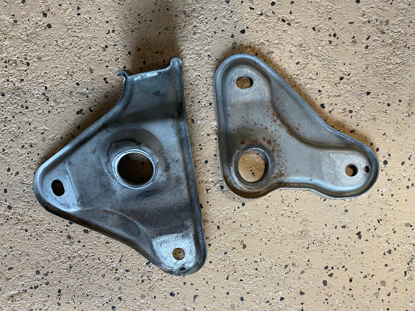 Radiator Stays - NSX (91-05) - OEM Used
