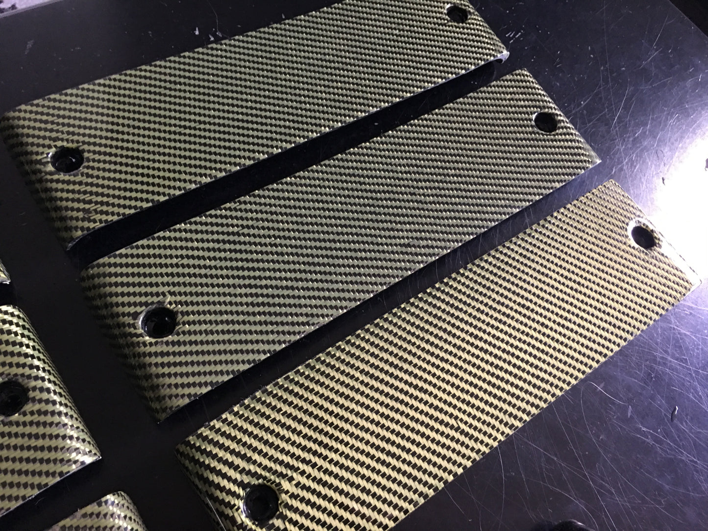 Intake Manifold Plate - NSX (91-05) - Carbon/Kevlar