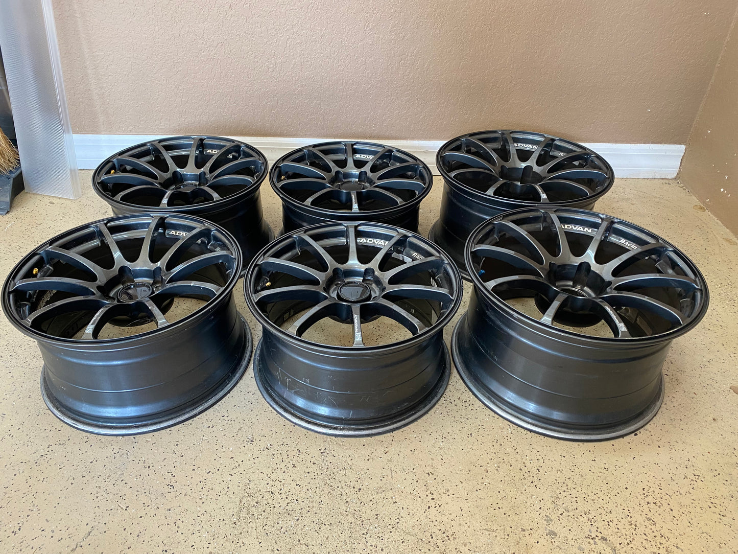 Wheels - Advan RS - 6 Wheels FOR SALE