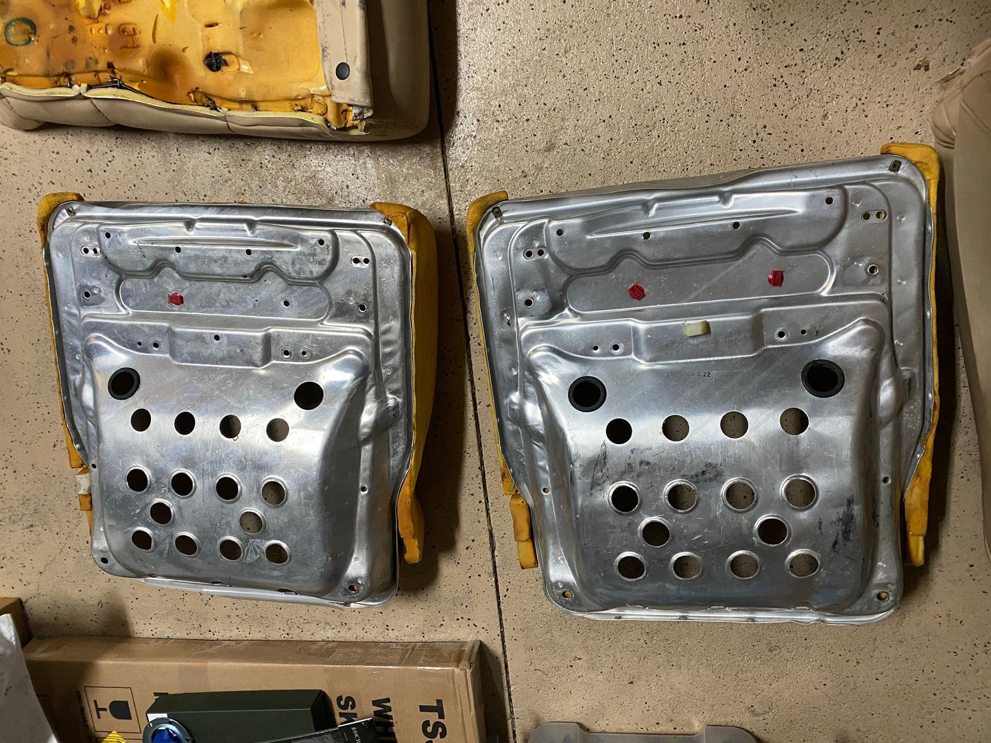 Seat Bottoms - NSX (91-05) - OEM Used