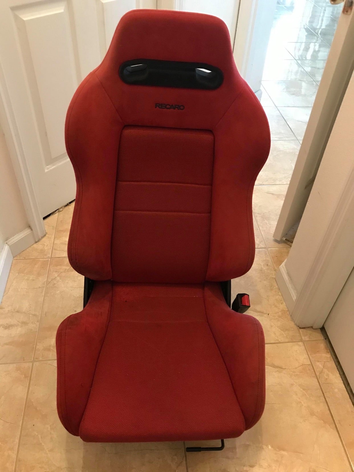 Seat - OEM - DC2 Type R - Red - Used