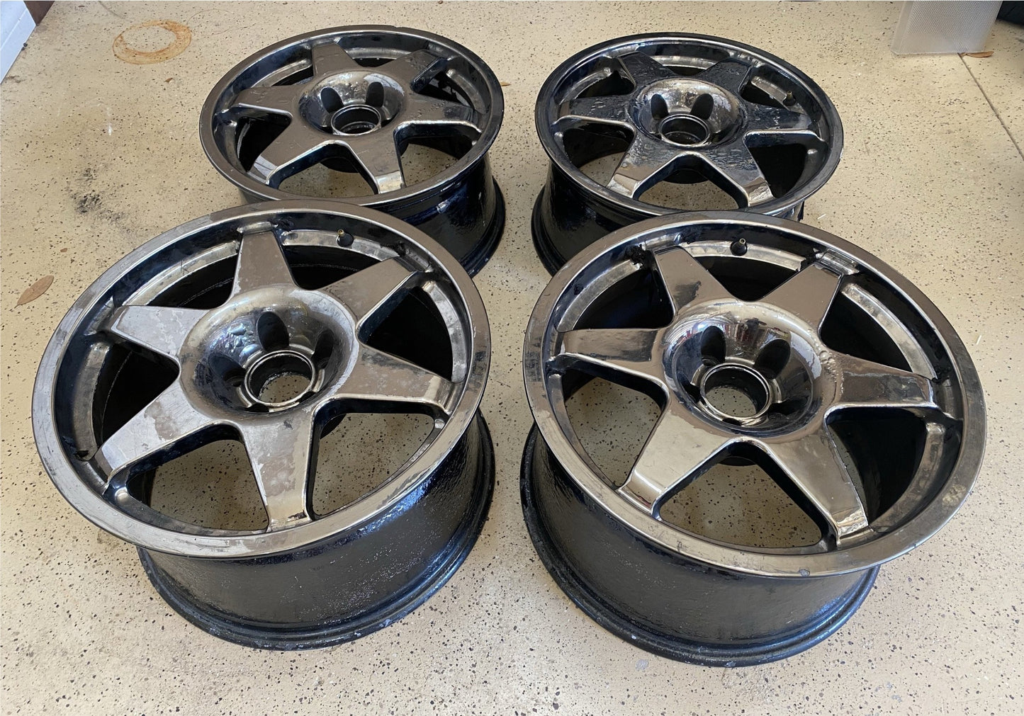 Wheels - Technomagnesio - 17/18 Used