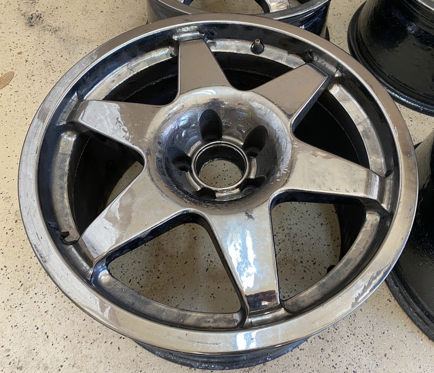 Wheels - Technomagnesio - 17/18 Used
