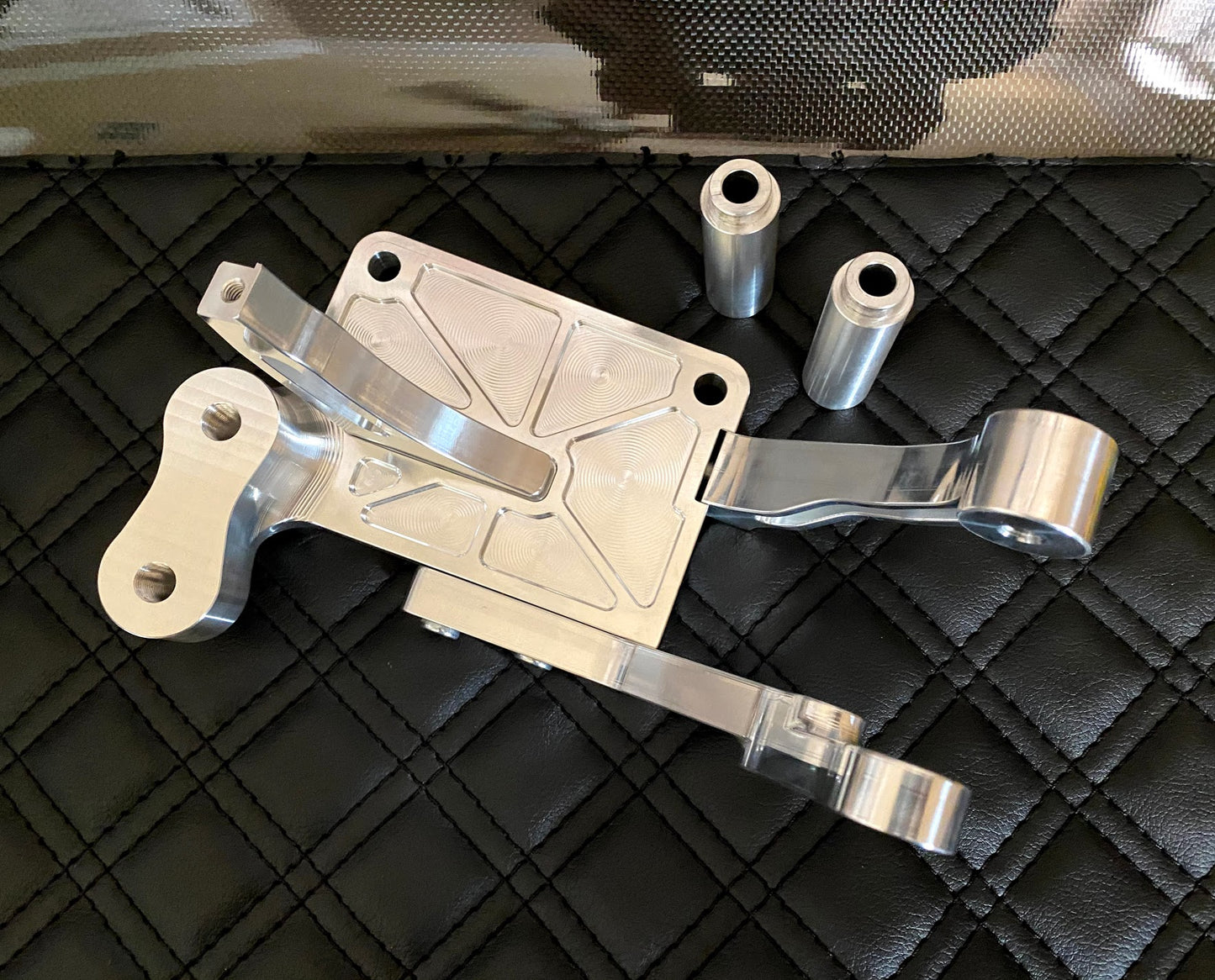 FOUNDRY3 NSX FEATHERWEIGHT BILLET ALTERNATOR BRACKET